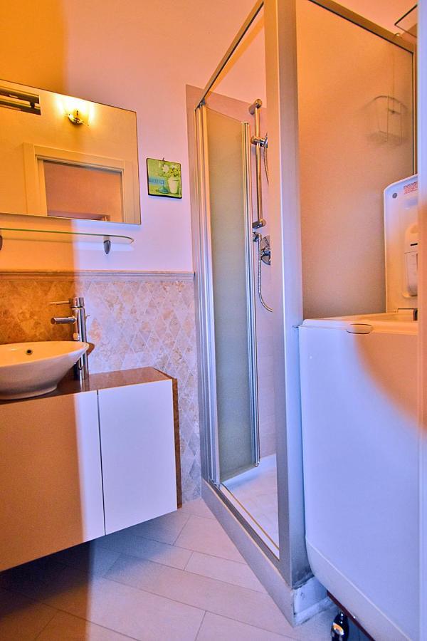 Apartamento La Tana Del Poeta Lerici Exterior foto